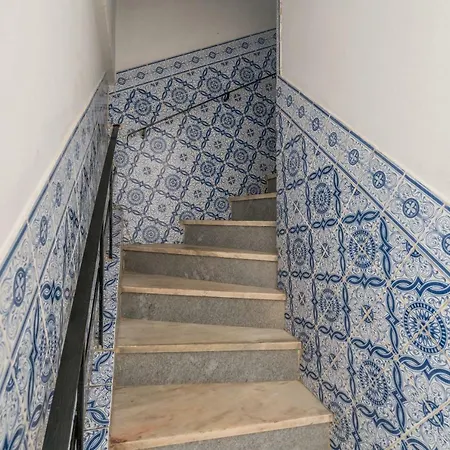Arade אכסניה